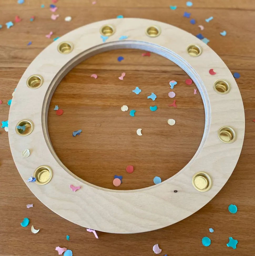 Dein Geburtstagskranz mit 10 Kerzenhaltern & personalisiertem Einleger – Selbstgemachte Holzdeko