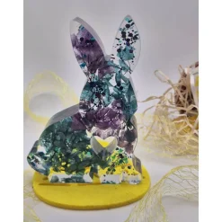 Deko Hase mit echten Blumen Lila-Blau