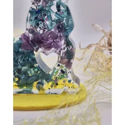 Deko Hase mit echten Blumen Lila-Blau