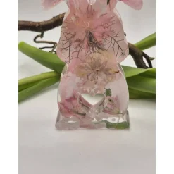 Deko Hase mit echten Blumen Rosa