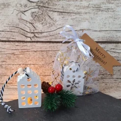 Deko Häuschen mit Ballonlicht im Organzasäckchen ~ Lichthäuser ~ Weihnachten ~ Lichthaus