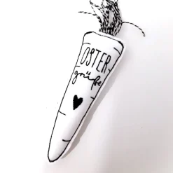 Deko Karotte aus Stoff, bestickt, Ostermöhre, eine Möhre