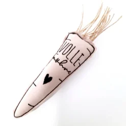 Deko Karotte aus Stoff, bestickt, Ostermöhre, eine Möhre