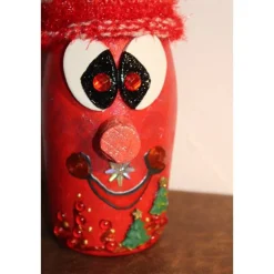 Dekofigur BÄUMCHENWICHTEL Weihnachtswichtel witzige Upcyclingfigur aus Sektflasche m. handgestricktem Mützchen