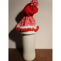 Dekofigur SCHNEEMANNWICHTEL Weihnachtswichtel witzige Upcyclingfigur aus Weinflasche m. handgestricktem Mützchen