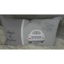 Dekokissen, Hochzeitkissen, Sofakissen, Namenskissen, Kuschelkissen, bestickt, personalisiert