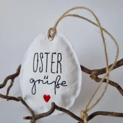 Deko-Osterei aus Vintage-Baumwollstoff 