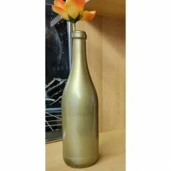 Dekorative Flasche in Kupfer mit Glitzereffekt. Perfekte Tischdekoration für die nächste Feier.