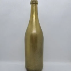Dekorative Flasche in Kupfer mit Glitzereffekt. Perfekte Tischdekoration für die nächste Feier.