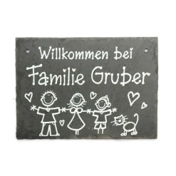 dekoratives Schieferschild für Familien, Türschild aus Schiefer, Haustürschild mit Name personalisiert, edles Geschenk für jeden Anlass, Willkommensschild mit Figuren