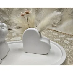 Deko-Set aus Raysin: Tablett mit Hase & Herz – Handgefertigte Frühlingsdeko