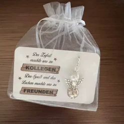 Der Zufall machte uns zu Kollegen. Der Spaß und das Lachen machte uns zu Freunden.