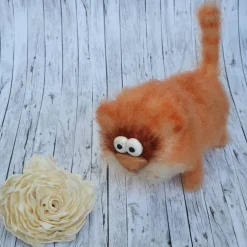 Design Dekorfigur Katze, Wohndeko Katze, Gehäkelte Katze, Katze gehäkelt, rothaarige Katze, handgemachte Katze