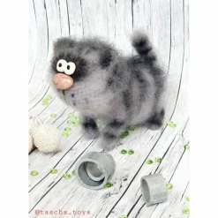 Design Dekorfigur Katze, Wohndeko Katze, Gehäkelte Katze, Katze gehäkelt, rothaarige Katze, handgemachte Katze