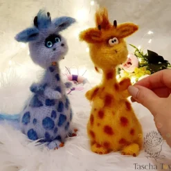 Design Drache gehäkelt,  Drache Spielzeug, Dekoration Wohnen Drache, Drache Goscha uns Antoscha Dekor Wohnidee