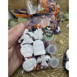 DIY | Halloween Malset für Kinder | Handmade | aus Keracraft | Acrylfarbe |  Gastgeschenk | Deko | Kreativset