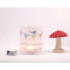 DIY Personalisiertes Windlicht zur Kommunion mit bunter Wimpelkette Tischlicht Lichthülle