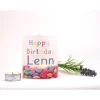 DIY personalisiertes Windlicht zum Geburtstag mit Namen Happy Birthday bunt Schokolinsen Lichthülle zur Tischdekoration