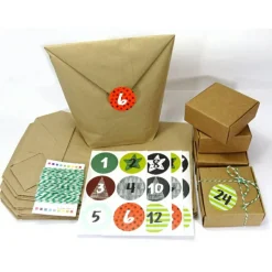 DIY Set Adventskalender basteln,  Kraftpapiertüten Schachteln Aufkleber Twine Faltschachteln Kraftkarton nachhaltig