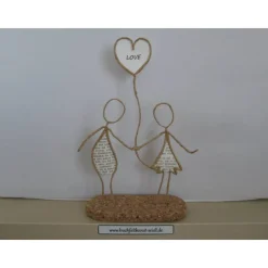 Drahtfigur "Paar mit Herzballon", personalisierbar, Geschenk für Hochzeit / Hochzeitstag / Jahrestag / Geburtstag, 22cm