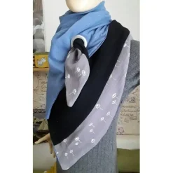 Dreiecktuch  / Musselin Double Gauze / blau schwarz grau/ Schaltuch / Halstuch/ Wickelschal/ Loop / Musselintuch