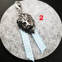 Edelstahl Anhänger Löwe für Charivari – Trachtenschmuck in verschiedenen Designs