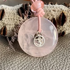 Edelstein-Donutkette  mit Rosenquarz und silbernem Om-Zeichen aus 925er Silber