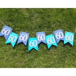 Edle Girlande zum 60. Geburtstag in Blau und Silber. Hochwertige Wimpelkette als Dekoration zum Geburtstag. Handgefertig