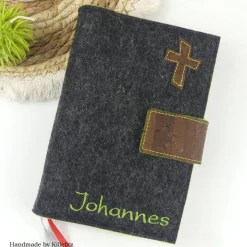 Edle Gotteslobhülle & Bibelhülle aus Filz mit Kork - Personalisiertes Geschenk zur Kommunion & Konfirmation