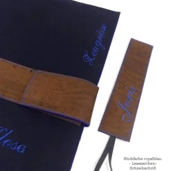 Edle Zeugnismappe A4 personalisiert – Dunkelblau aus Filz & Kork, Geschenk zur Einschulung Junge