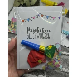 Eine Kleinigkeit zum Geburtstag | Geschenk To Go | Tröte | Karte | Luftballon | Happy Birthday