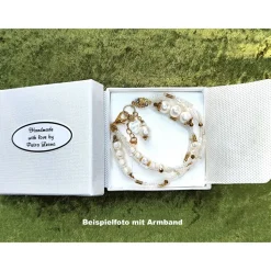 Elegante Schmuckschachtel/-Etui 8,2x8,2x2,9cm Geschenkverpackung f. Armband Ohrringe Anhänger Engel Schmuckset Matt-Weiß