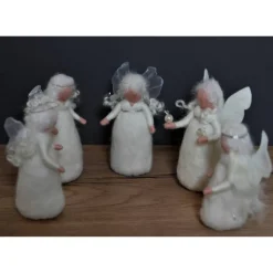 Engel aus Schafwolle - Goldreif im Haar