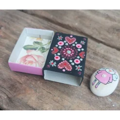 Engel, Schutzengel, Geschenk, Taufe, Krankenbesuch, Geburtstag, bemalter Stein, Engel in der Box, Glückstein