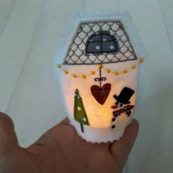 3er Set LED Teelicht-Cover, süßes Weihnachtsdorf, stimmungsvolle Beleuchtung