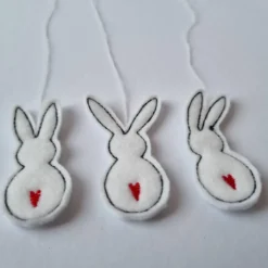 3er Set MINI-OSTERHASEN aus Filz zum Aufhängen - von he-ART by helen hesse