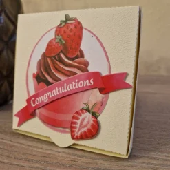 Erdbeere / Geschenkverpackung / Cupcake / süß / Geschenkverpackung in Erdbeer Motiv / Erdbeeren Verpackungsideen