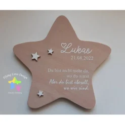 Erinnerung an ein Sternenkind, Geschenk für Sterneneltern, individuelle gestaltetes Trauergeschenk, Naturholz Stern