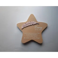 Erinnerung an ein Sternenkind, Geschenk für Sterneneltern, individuelle gestaltetes Trauergeschenk, Naturholz Stern
