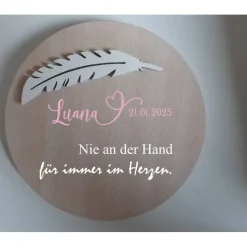 Erinnerung an ein Sternenkind, Geschenk für Sterneneltern, individuelle gestaltetes Trauergeschenk, Naturholz, Feder, Sc