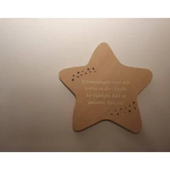Erinnerung an Sternenkind, Verstorbene, Geschenk für Angehörige, Stern aus Holz, Anstatt Trauerkarte