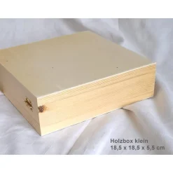 Erinnerungsbox aus Holz Taufe Motiv Segelboot