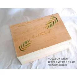 Erinnerungsbox Greenery Hochzeit Familie Freunde Farn aus Holz