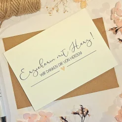 Erzieherin mit Herz Karte – Dankeskarte für Lieblingserzieherin – Geschenk & Gutscheinverpackung – Hochwertige Klappkarte A6 mit Umschlag