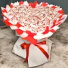 Essbarer Raffaello-Strauß – handgemachter Pralinen-Strauß in Weiß-Rot als Geschenkidee