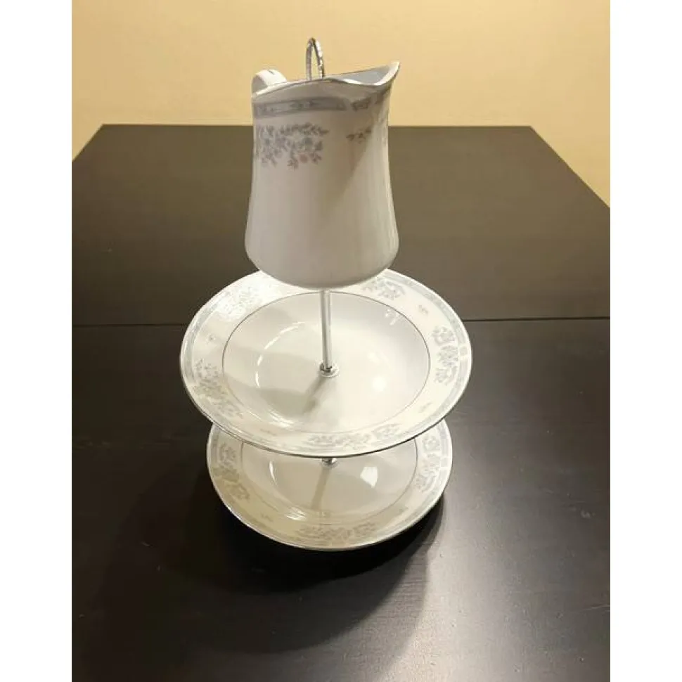 Etagere aus Porzellan, Sammlergeschirr, einzigartig, mal anderes Upcycling