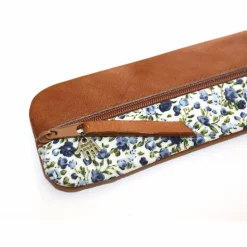 FEDERMÄPPCHEN Leder & blaue Rosen