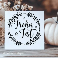 Fensterdeko Schriftzug Frohes Fest Fensterbild Weihnachtsdekoration Sticker Kranz 2 Farben 3 Größen