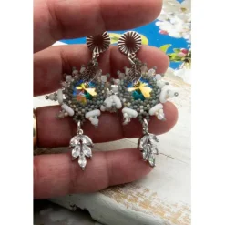 Festliche beadwork Ohrstecker handgemacht – Glasperlenschmuck Unikat als Weihnachtsgeschenk & Hochzeit