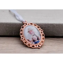 Filigranes Memorial für Brautstrauß – Dein Erinnerungs-Accessoire mit Foto & Text zur Hochzeit